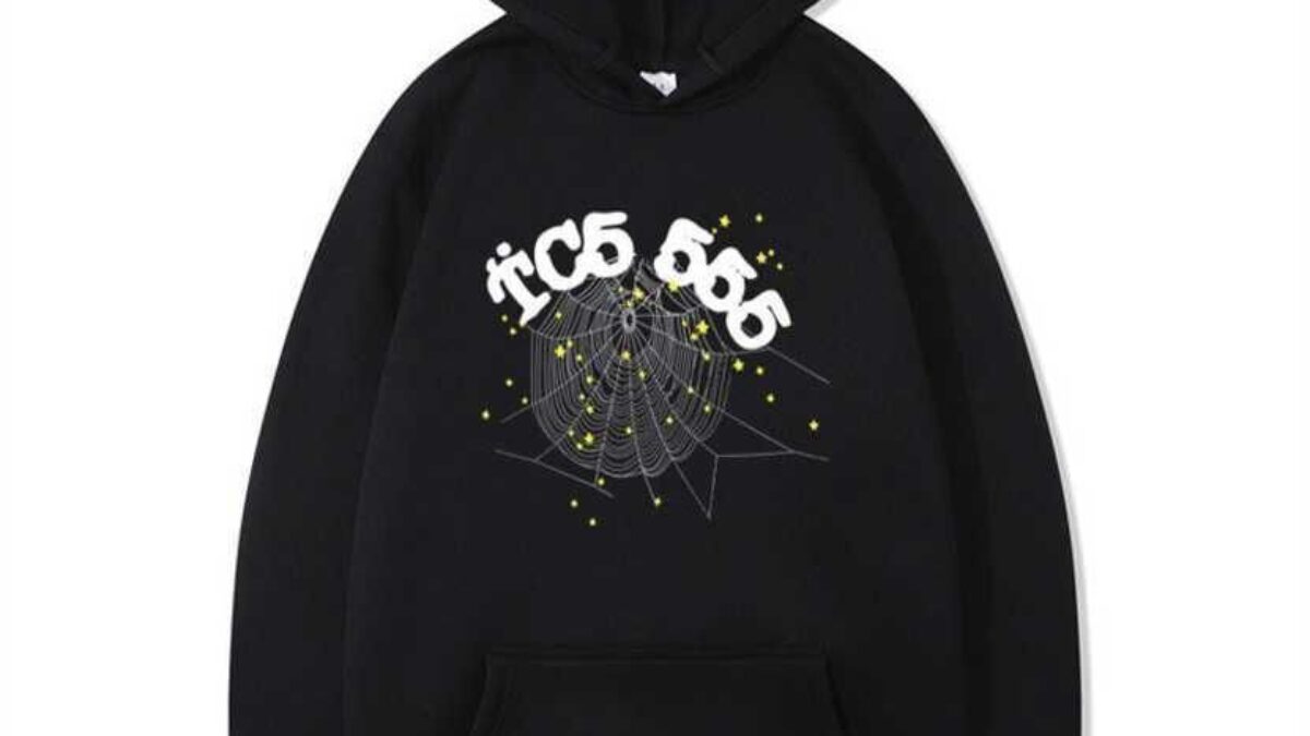 reative Ideas for Personalizing Your Spider Hoodie 555